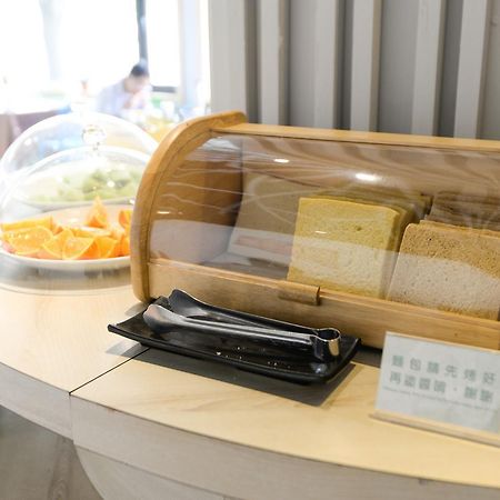 R7 Hotel Kaohsziung Kültér fotó