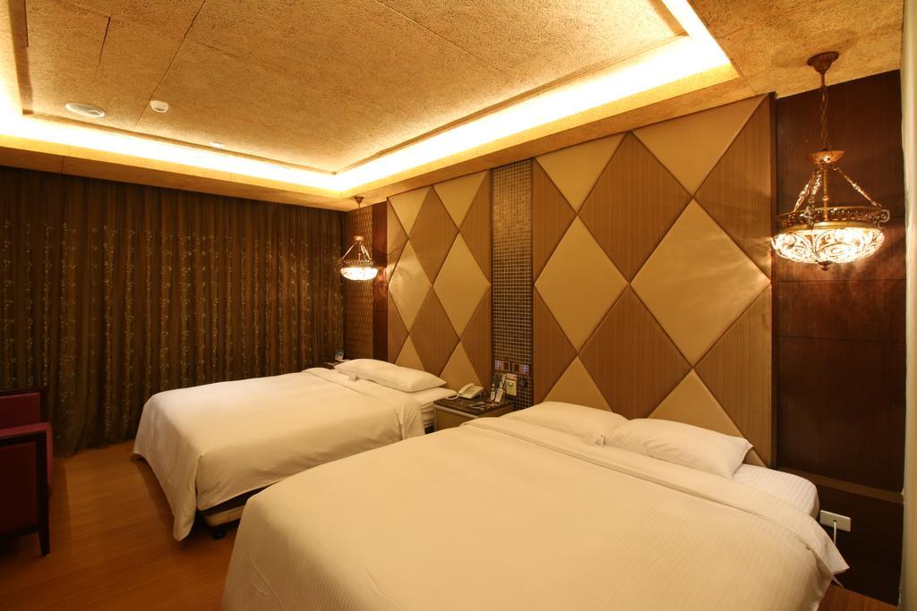 R7 Hotel Kaohsziung Kültér fotó