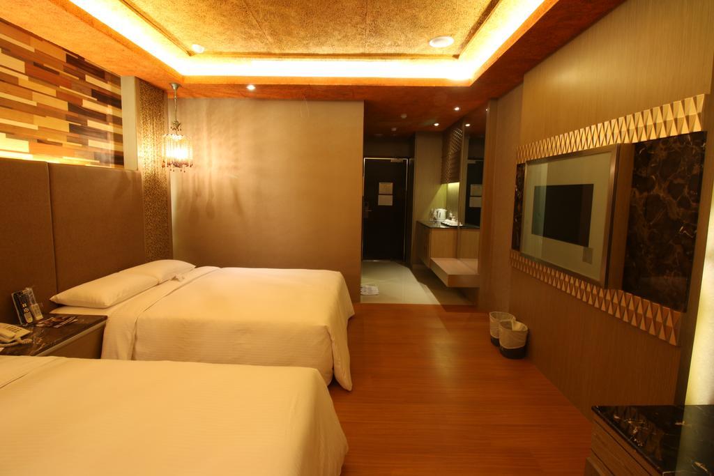 R7 Hotel Kaohsziung Kültér fotó