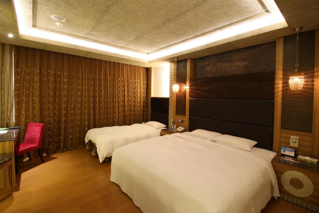 R7 Hotel Kaohsziung Kültér fotó